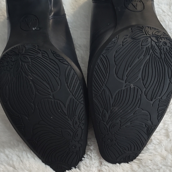 Clarks NavyLeather Heeled Peep-Toe Shoes with Adjustable Strap - Picture 10 of 12